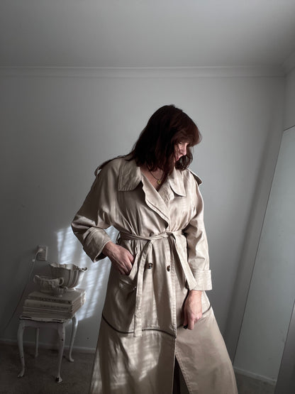 STOLEN GIRLFRIENDS Trench RRP$400+ (10-12)