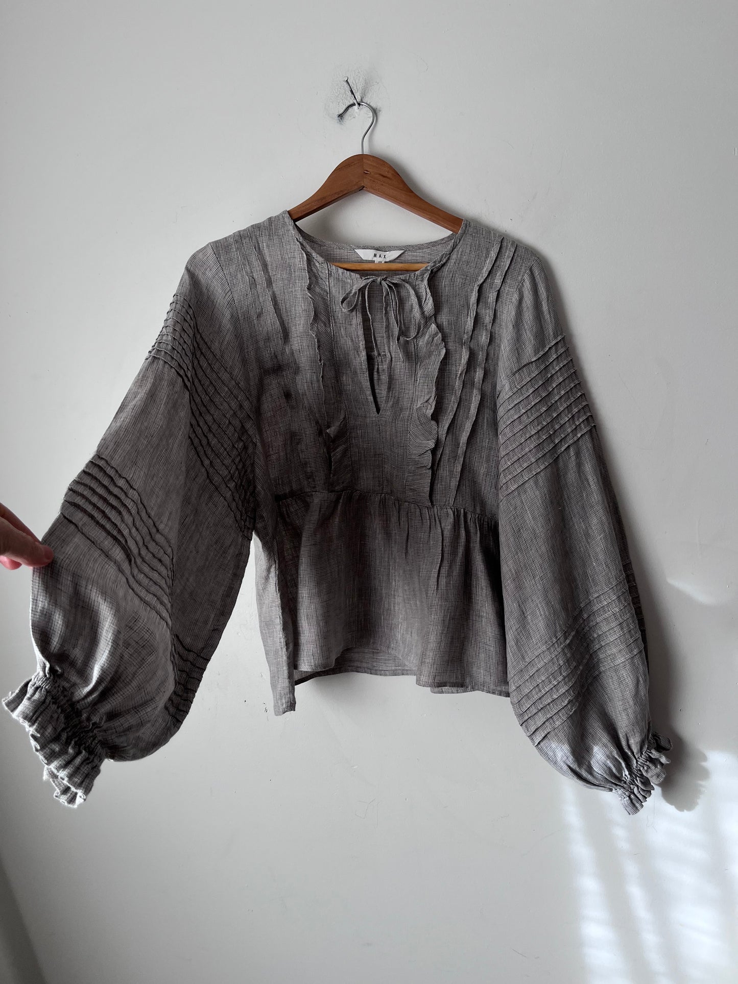 MAX Linen Blouse RRP$139 (12)