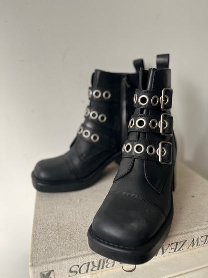 JEFFREY CAMPBELL Triple Buckle Leather Ankle Boots RRP$399 (38)