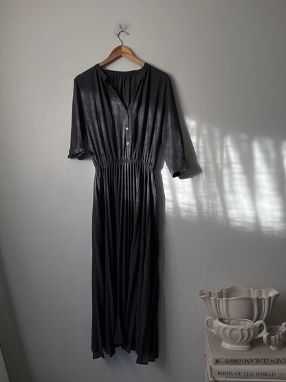 Smoky Grey Dress (10-12)