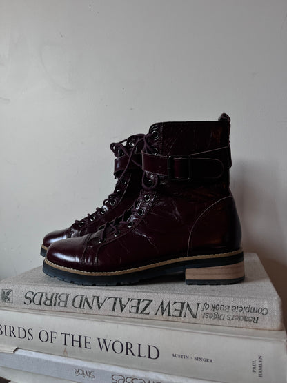KATE SYLVESTER boots RRP$400 (38)