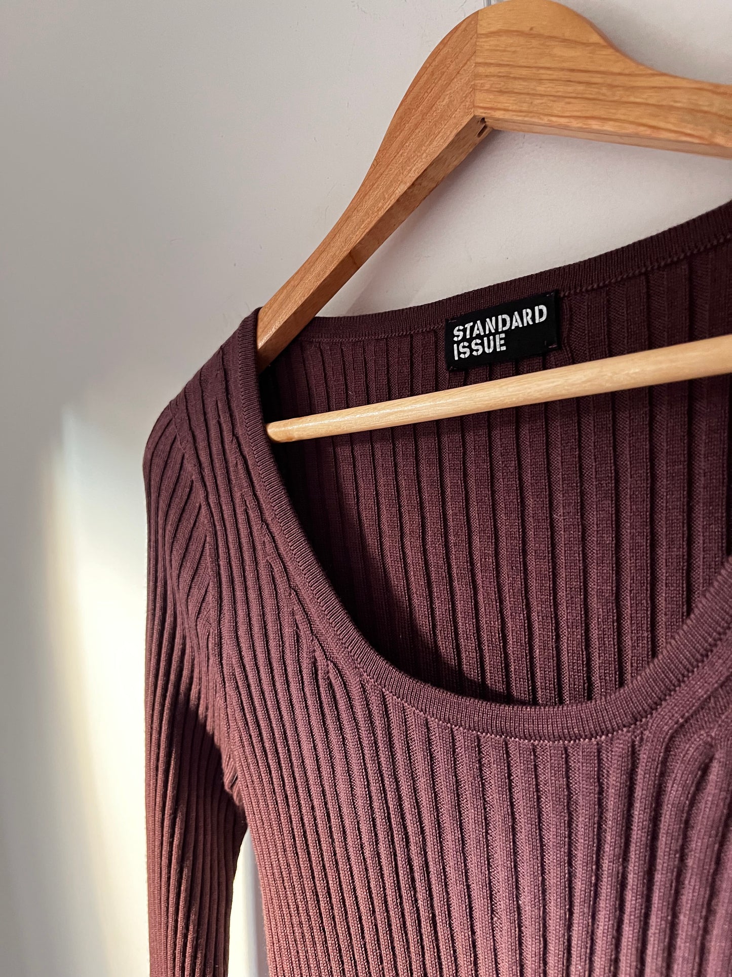 STANDARD ISSUE Merino Ribbed Top RRP$259 (12-14)