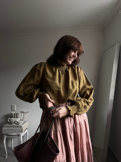 MAX Blouse RRP$130 (10-12)