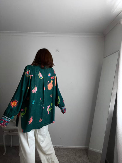 CITY CHIC shirt RRP$110 (16-20)