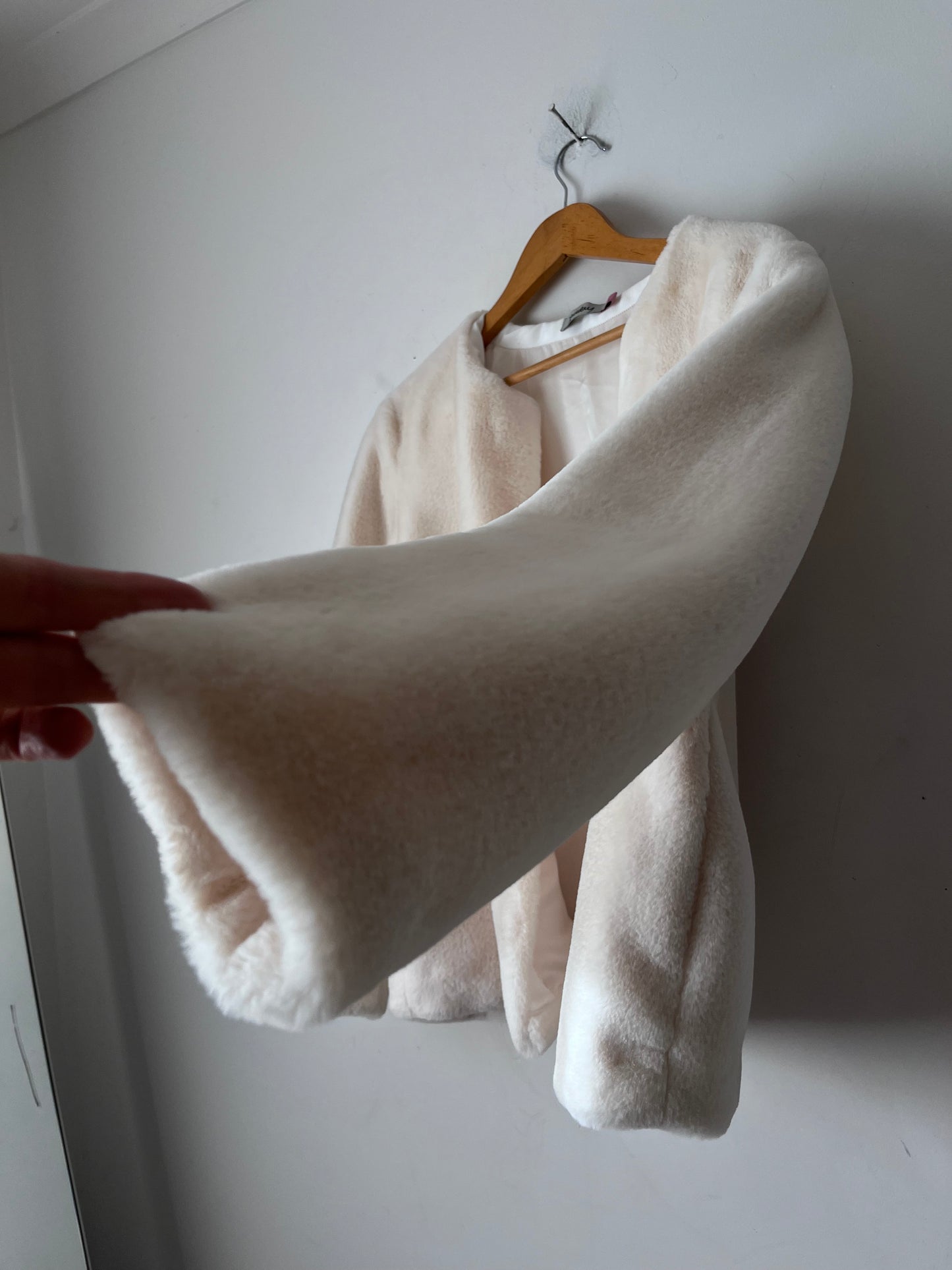 TUESDAY Faux Mink Coat RRP$200+ (10-12)