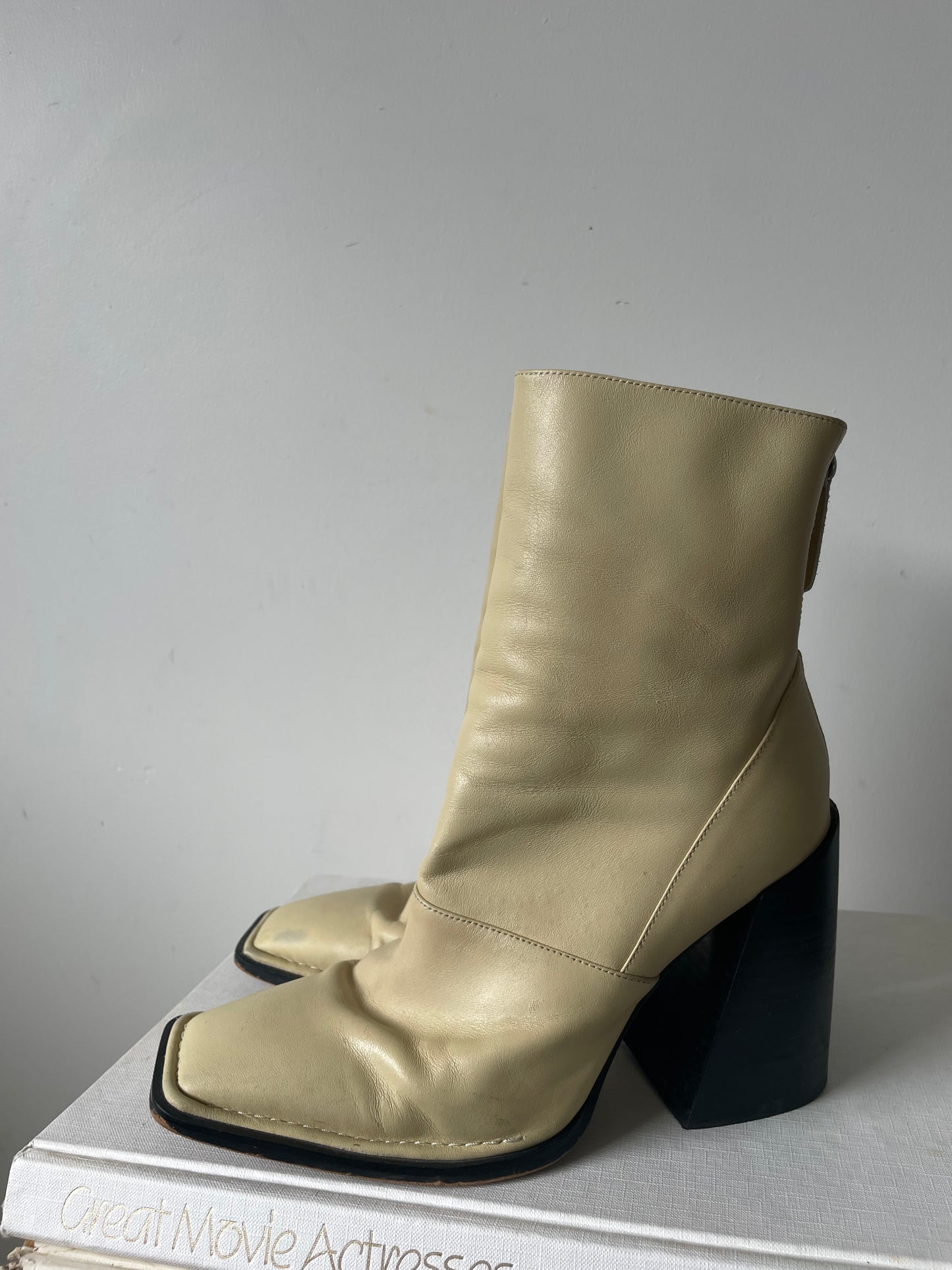 ALIAS MAE Eden Boots RRP$309 (38)