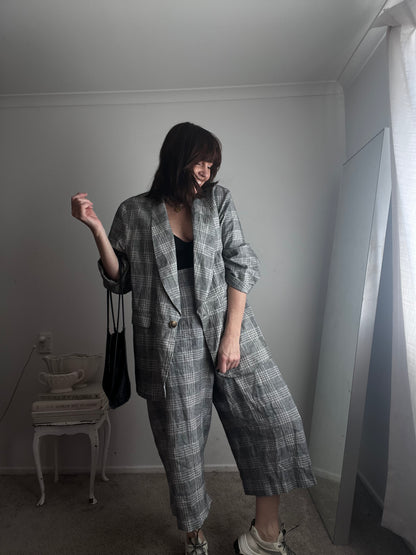 PLAYLIST Linen Blend Check Blazer & Culottes Set RRP$260 (20-22)