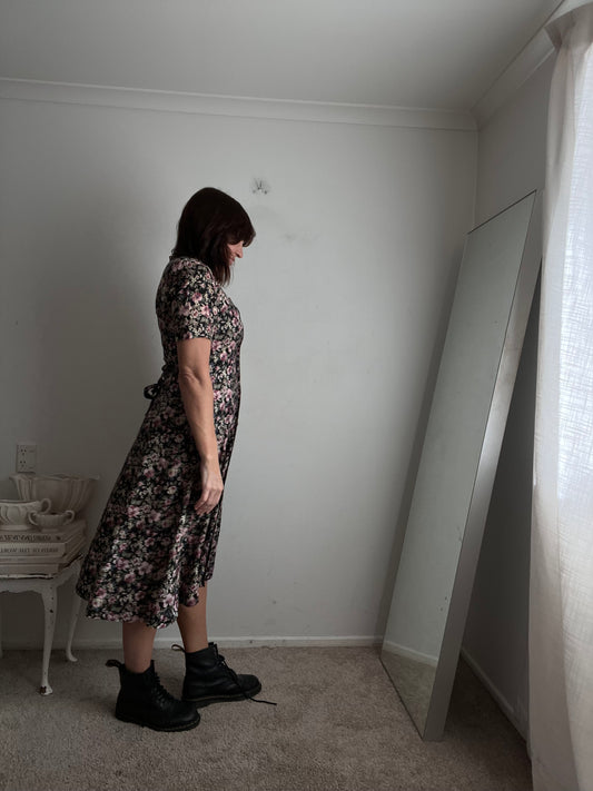 Vintage JOANNA MORGAN Floral Dress (Size imo 10-12)