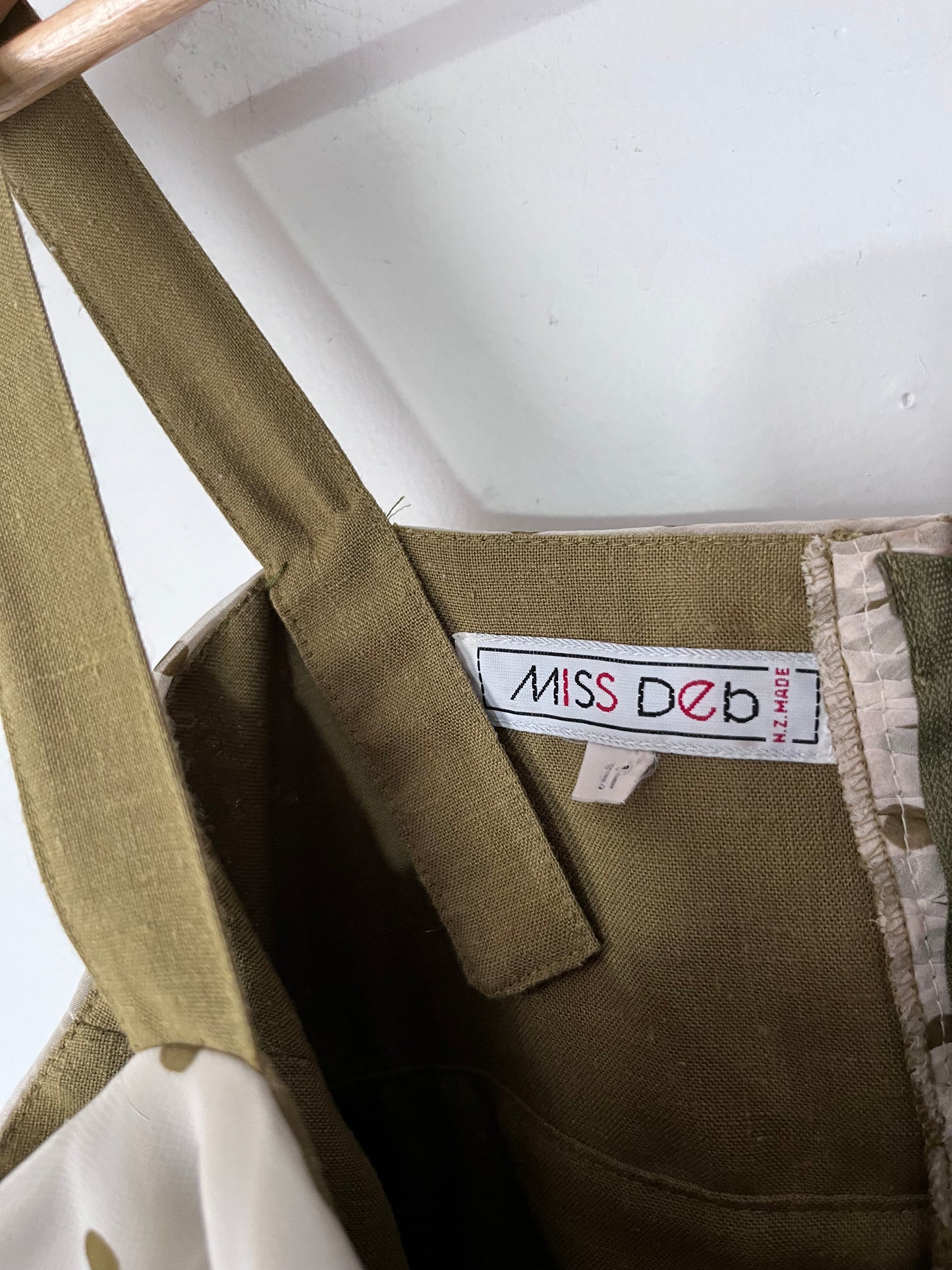 MISS DEB Vintage Dress (8)
