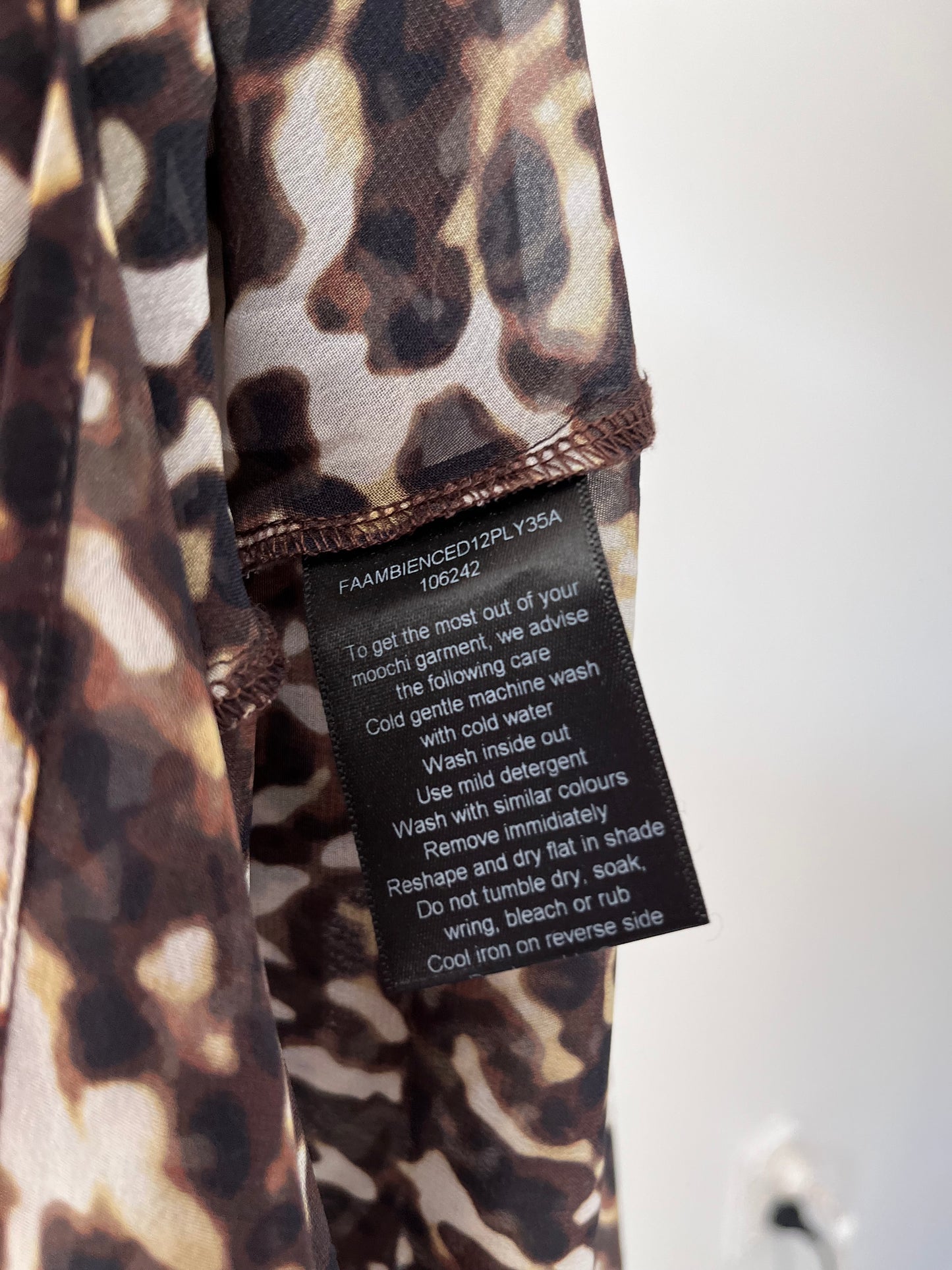 MOOCHI Leopard Print Maxi Dress RRP approx $299 (12)