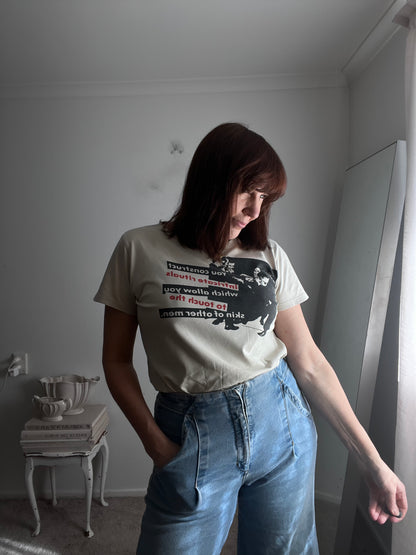 BARBARA KRUGER 2004 Uniqlo t-shirt (10-12)