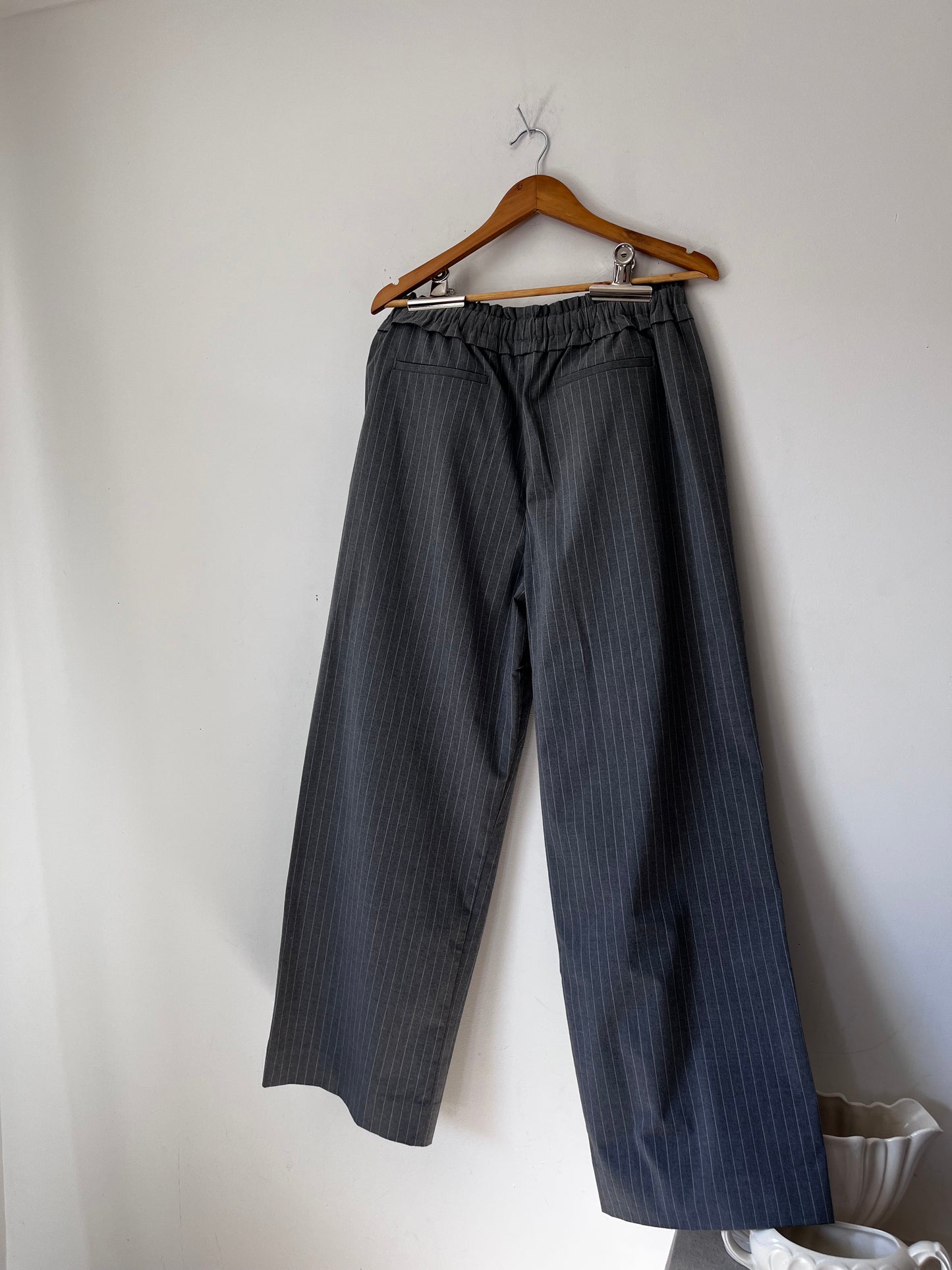 MINERAL Pinstripe Wide Leg Pants (14)