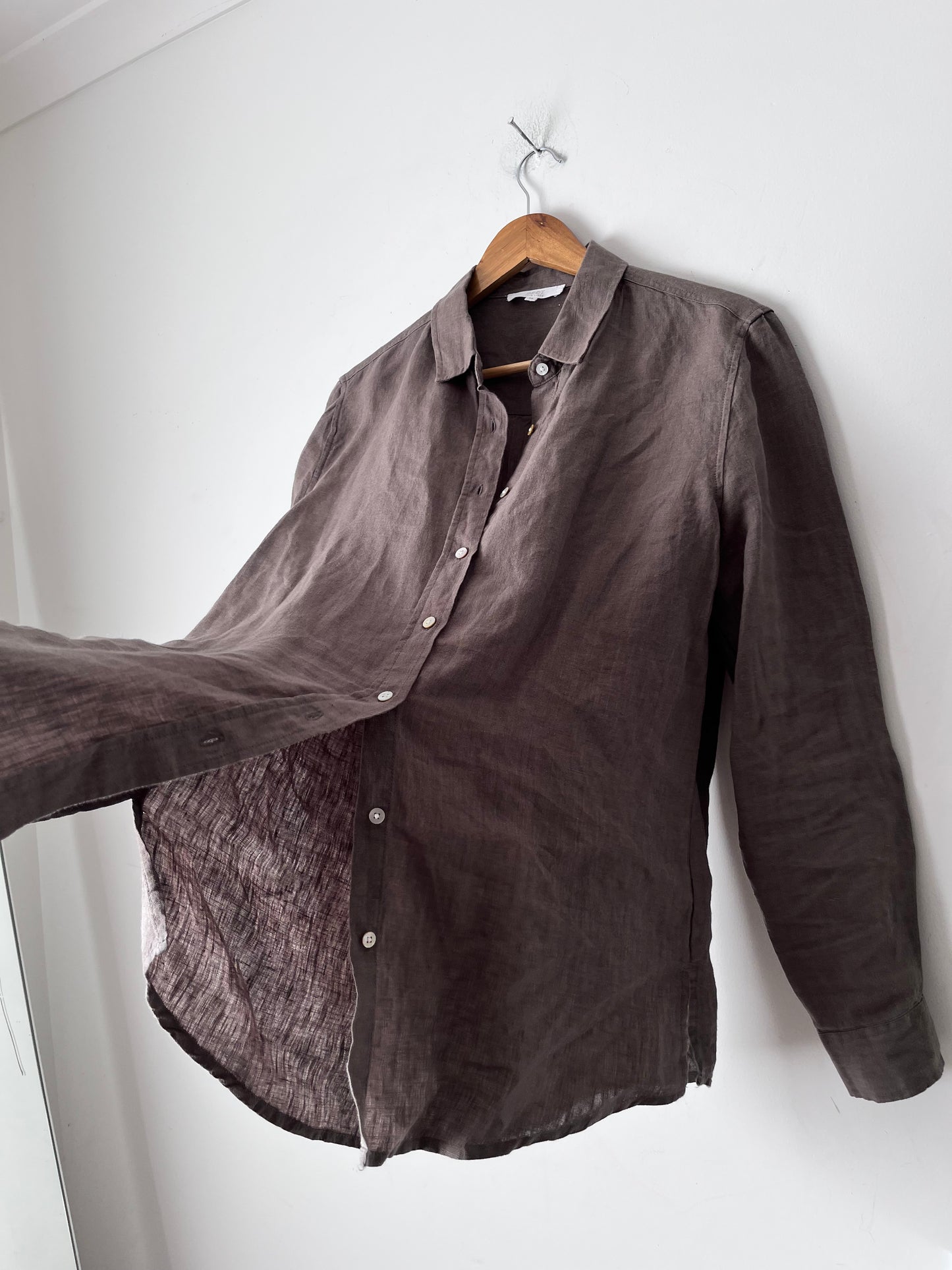 ZEST Linen Shirt RRP$90 (12-14)