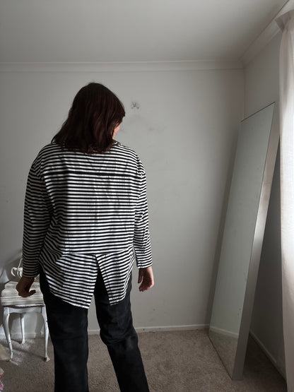MOOCHI Stripe Tee RRP$189 (12-14)