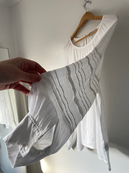WHISTLE blouse RRP$89 (16-18)