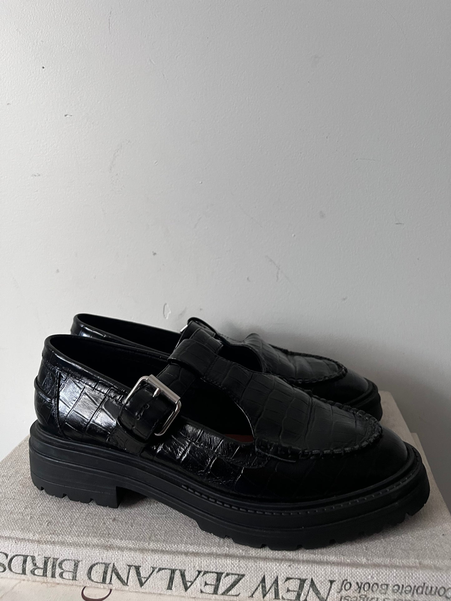 MI PIACI Mary Jane Loafers (39)