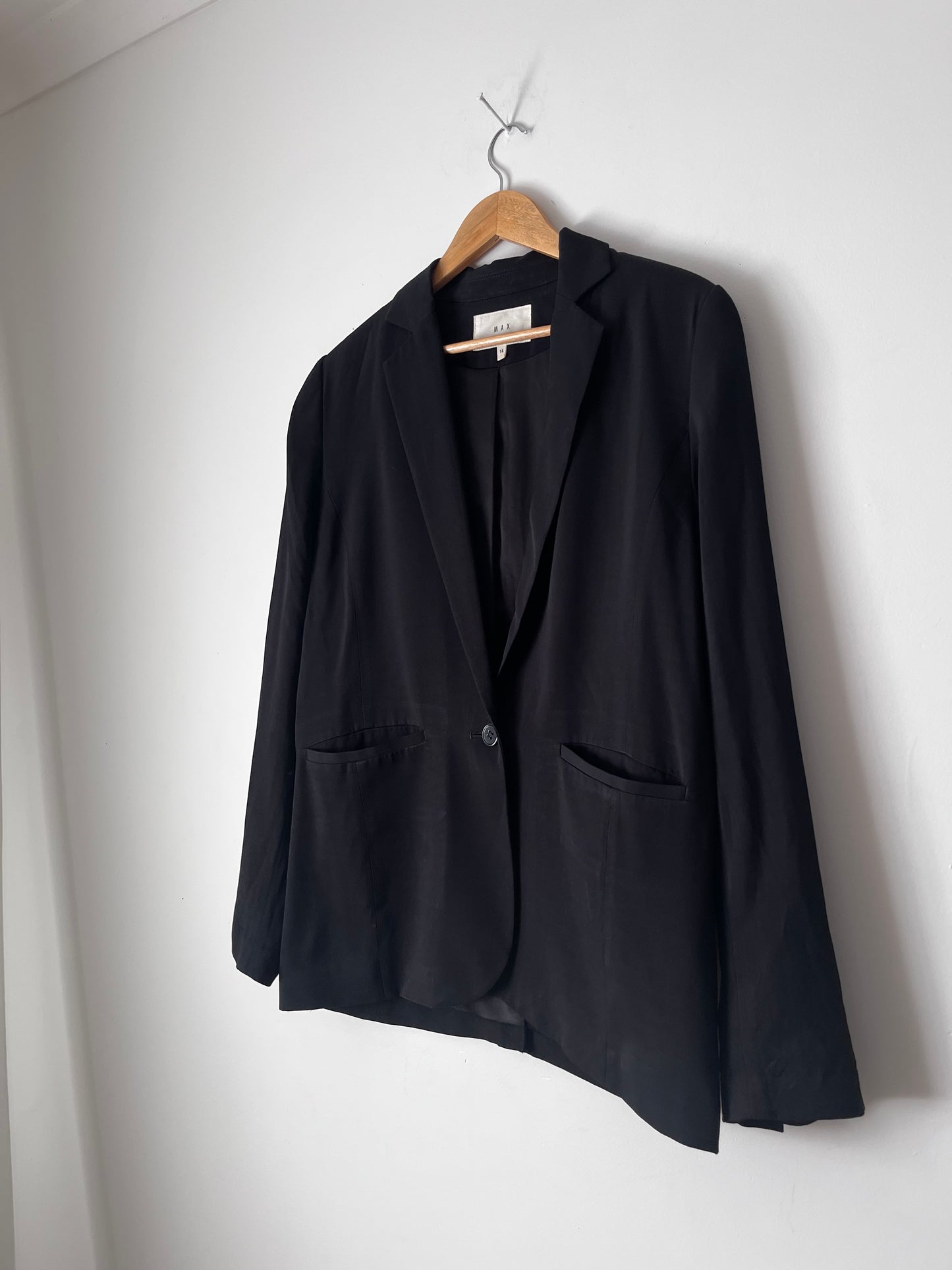 MAX Blazer RRP $249.99 (12)