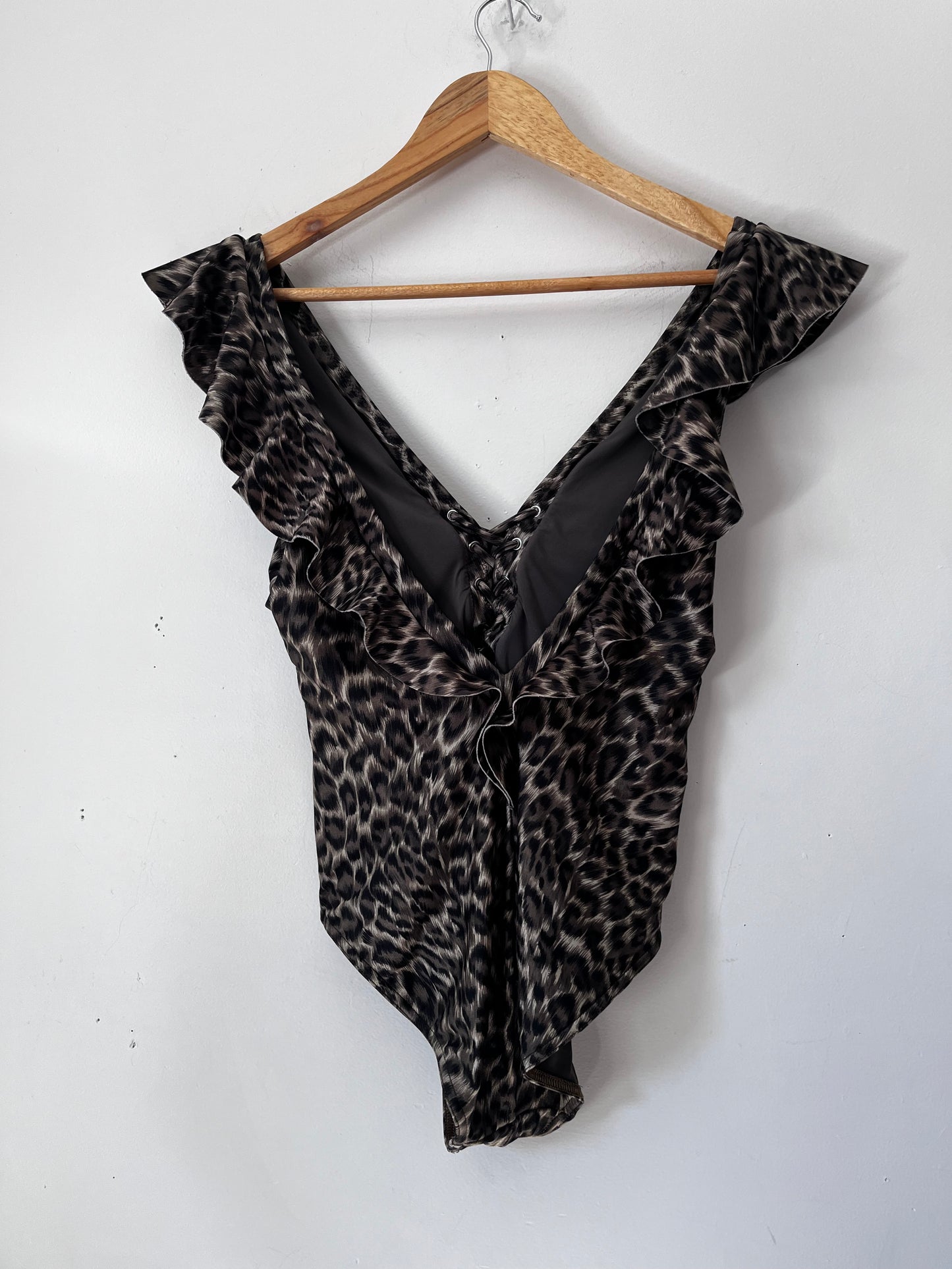 ZIMMERMANN Suraya Frill Lace-Up Swimsuit RRP$500 NZD (12)