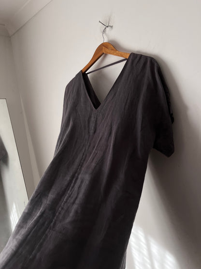 WEAR by LOVELINEN Linen V-Neck Dress (10–12)