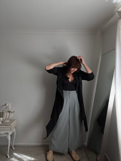 I LOVE UGLY Grey Pinstripe Wide Leg Pants RRP$149 (10-12)