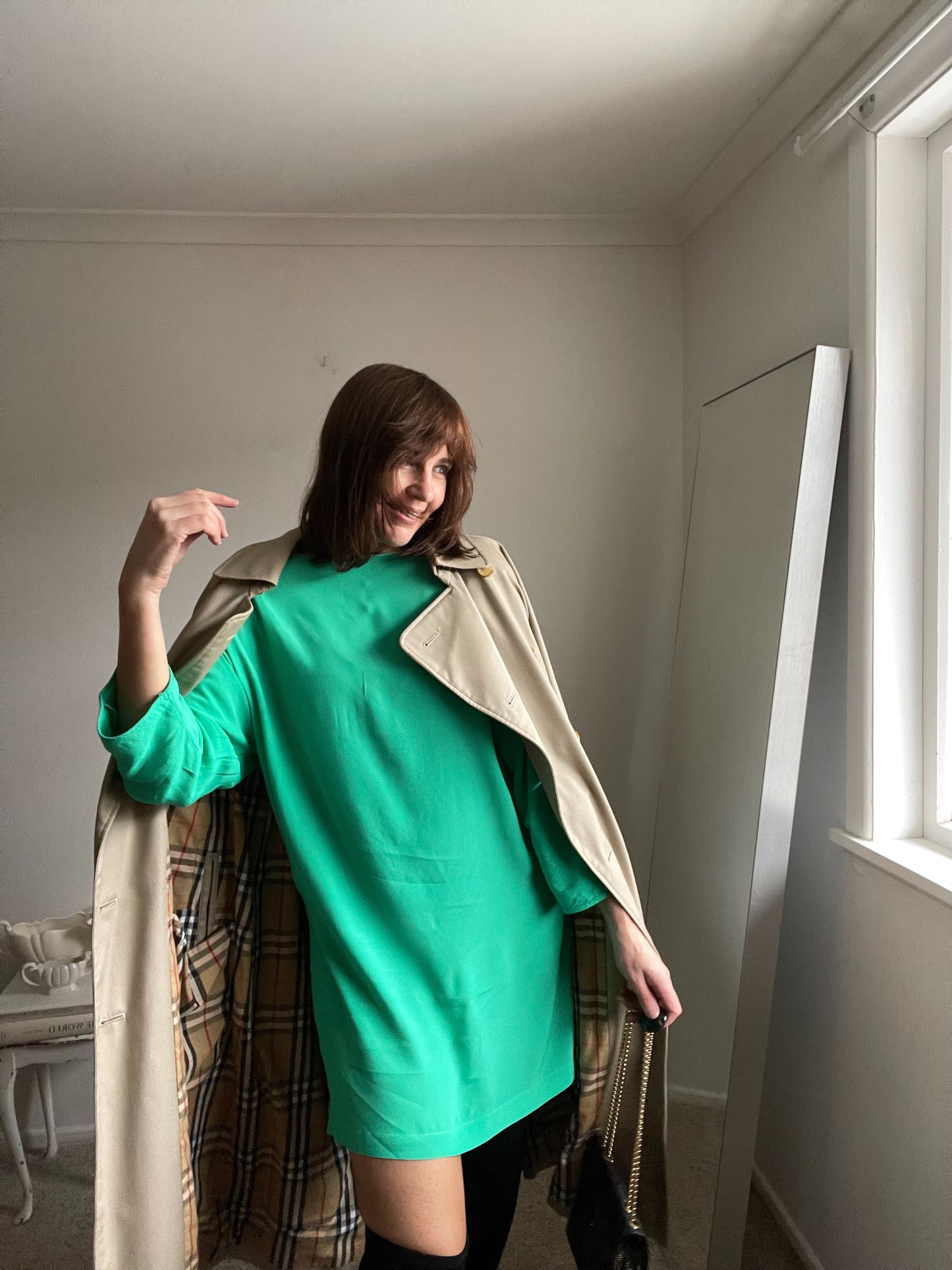 CLAIRE BLOOM dress (8-10)