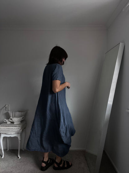LINEN Dress RRP$180 (12-14)