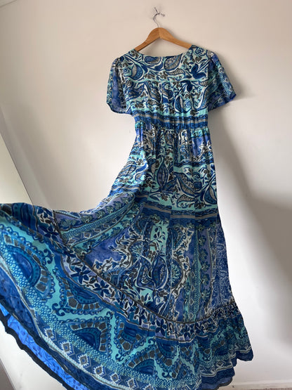 ORIENTIQUE Dress (14-16)