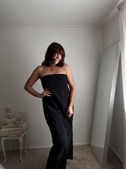 MOOCHI Dress RRP approx $349 (8-10)