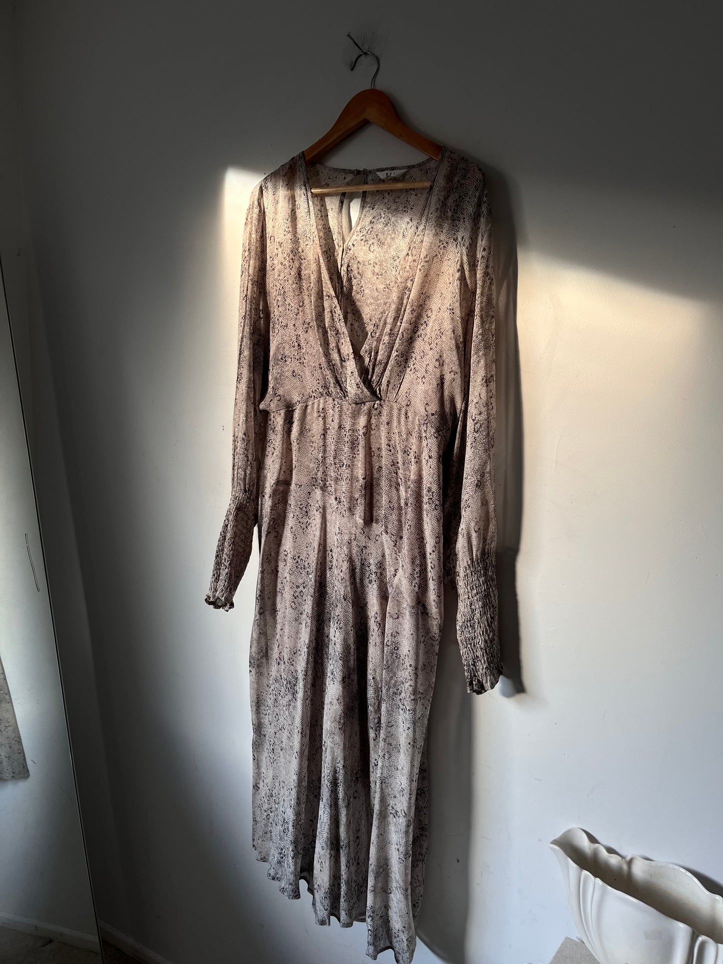 MAX Snake Print Midi Dress RRP$169 (16)