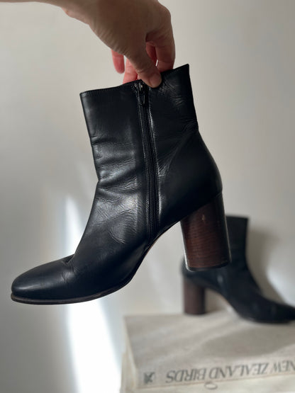 REBE ‘Studio’ Boots RRP$700 (39)