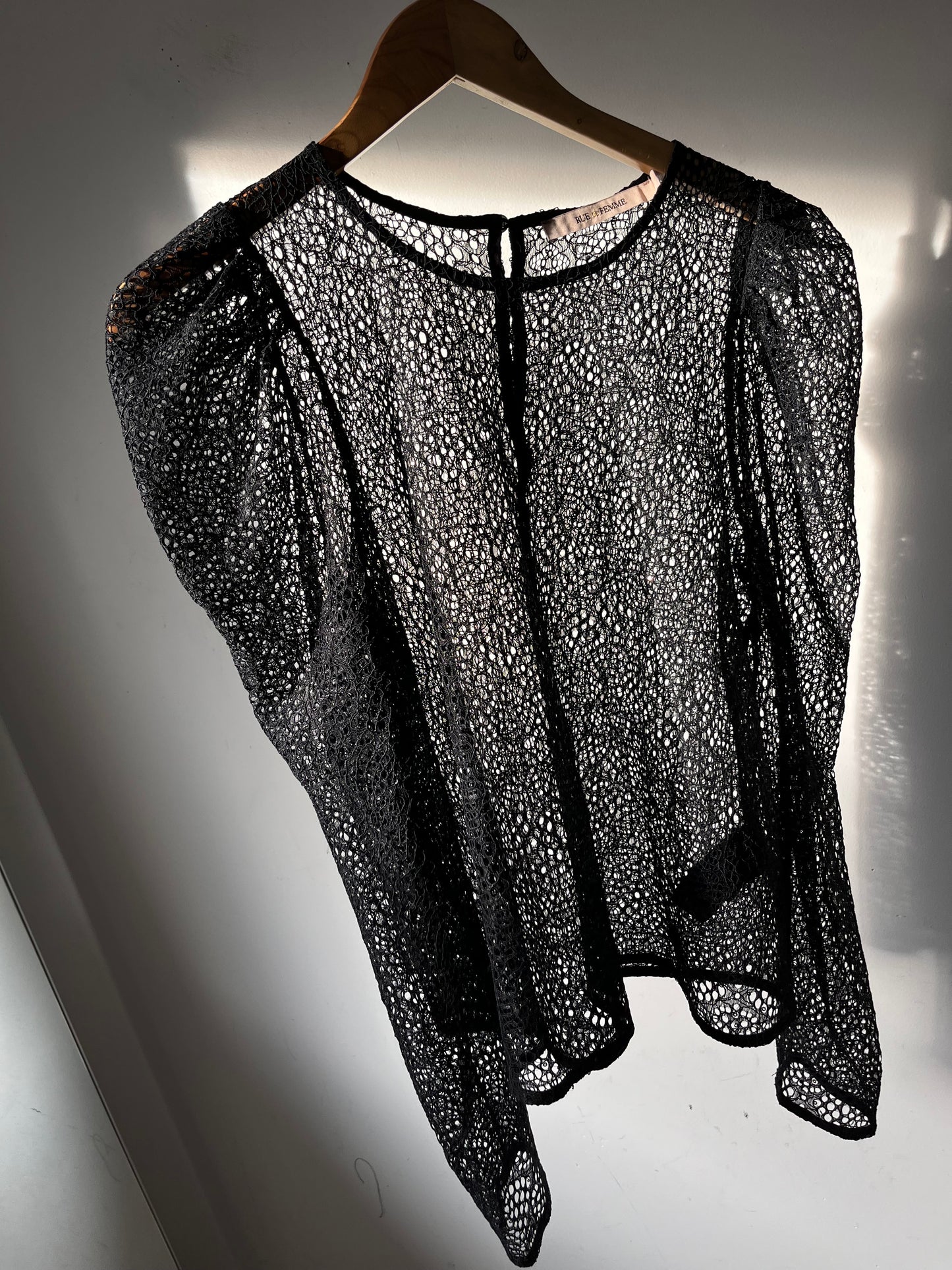 RUE DE FEMME Sequin Lace Blouse RRP$260 (12-14)