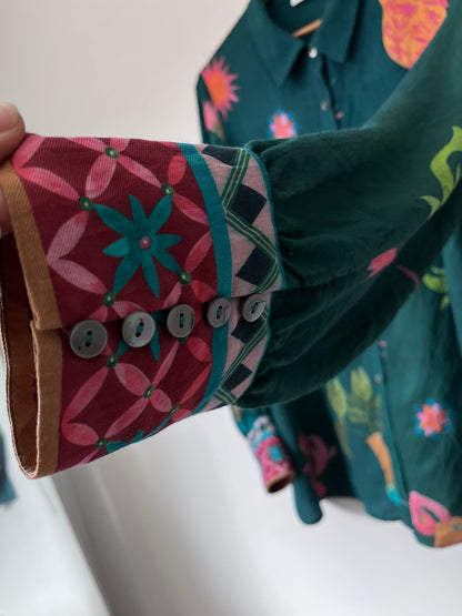 CITY CHIC shirt RRP$110 (16-20)