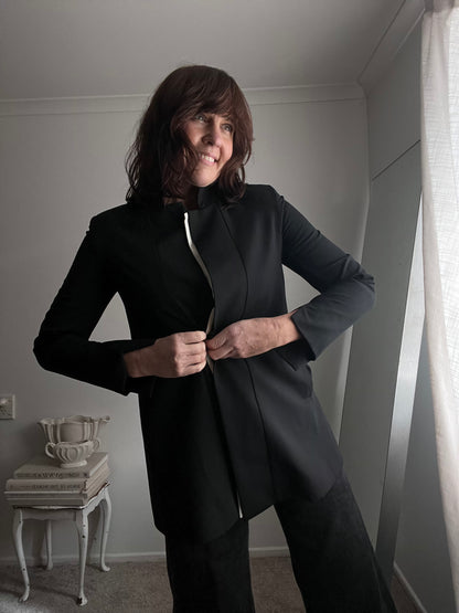 TAYLOR Open Back Wool Jacket RRP$895 (8-10)