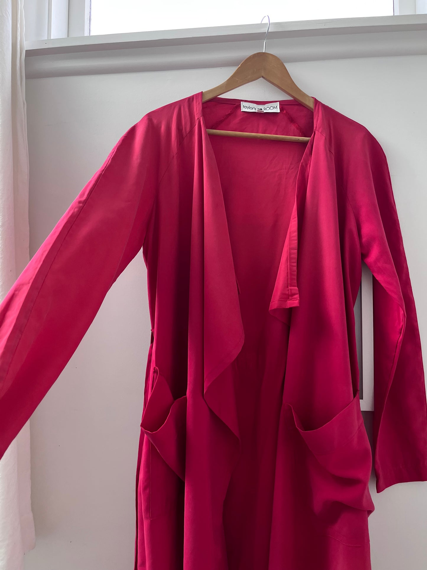 TAYLOR’S ROOM 100% Silk Long Drape Coat (10-12)