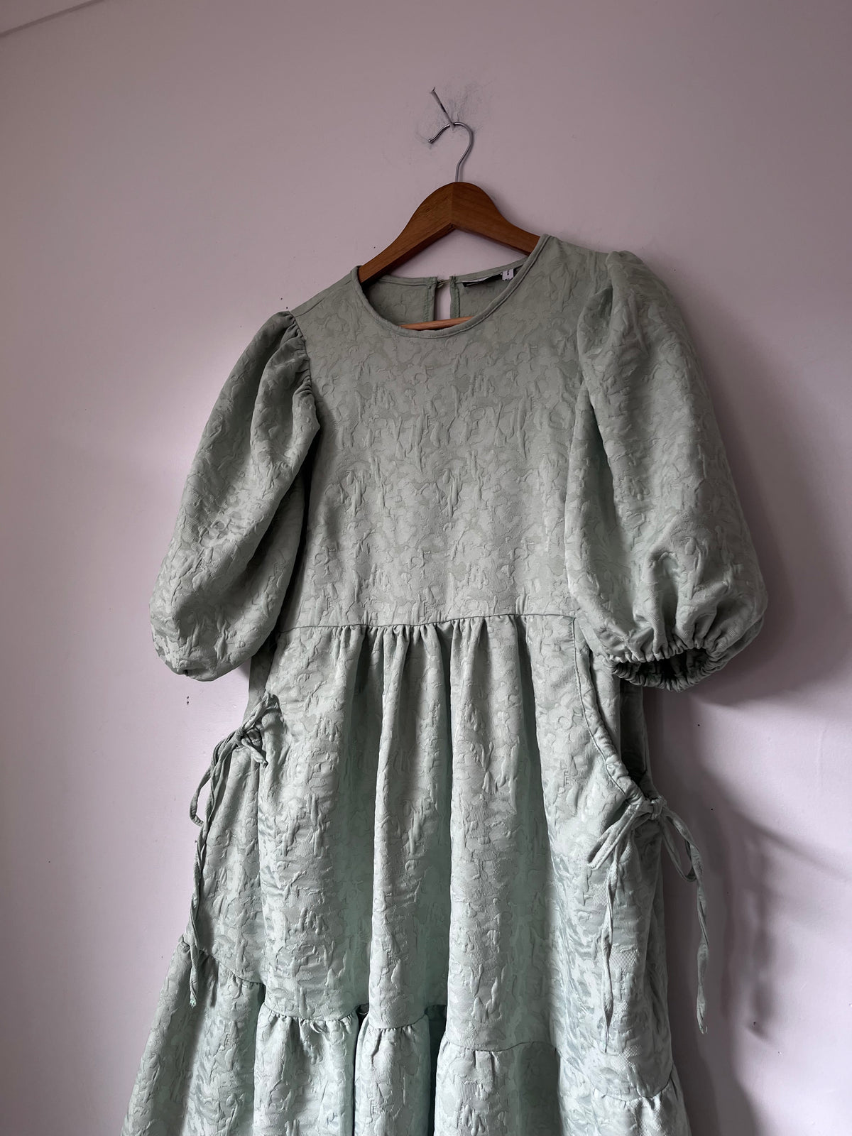 ASOS DESIGN Fluffy Jacquard Tiered Midi Dress RRP approx. $150 (Size 10)