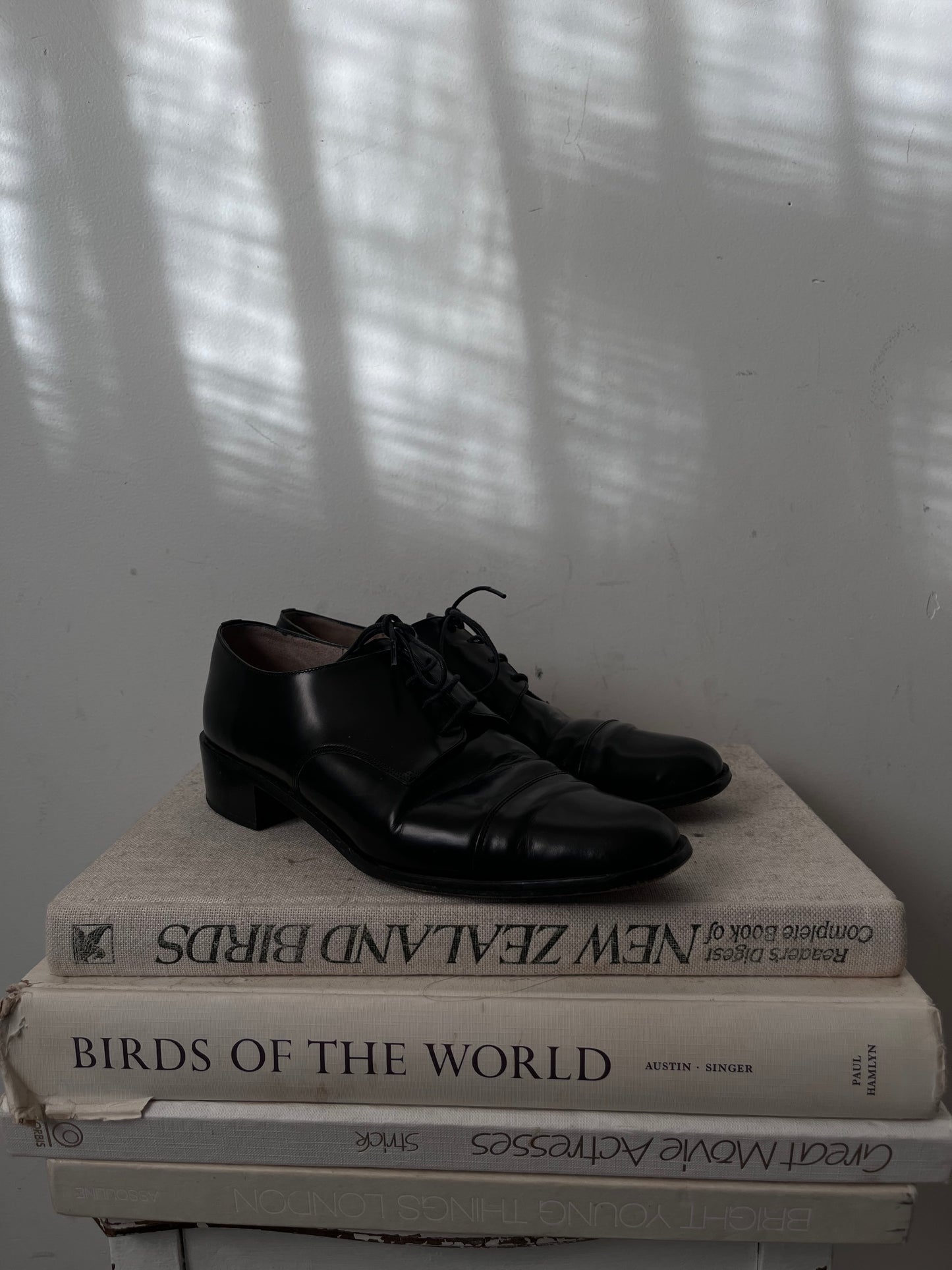COUNTRY ROAD ‘Derby’ Shoe RRP$259 (39)