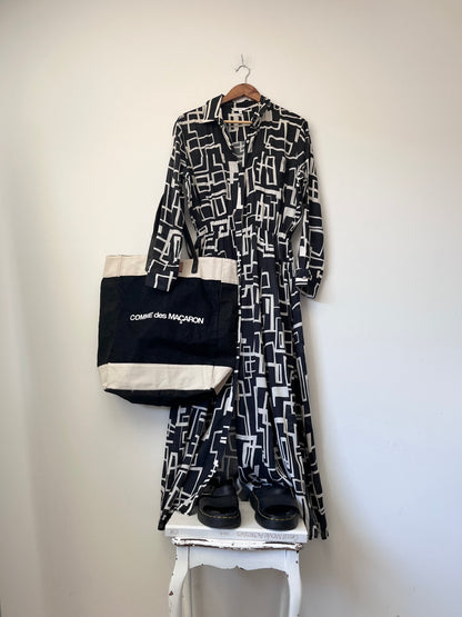 MAX Geometric Tencel Shirt Dress RRP approx. $180 (Size 8)