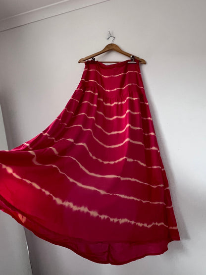 RIP CURL tie-dye skirt RRP$109 (10-12)