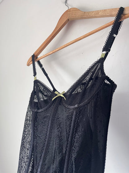 ELLE MCPHERSON Intimates Corset w/Suspenders (8B-10A)