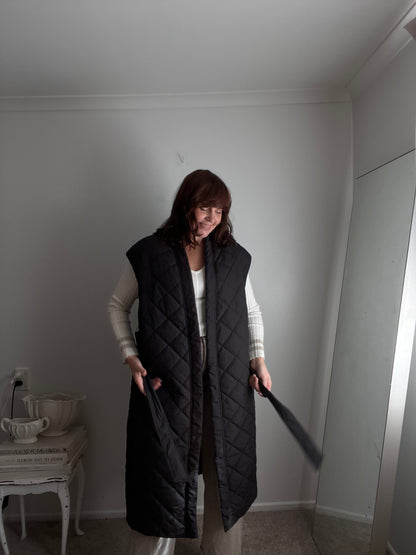 H&M Long Quilted Belted Vest RRP $100 (12-16)