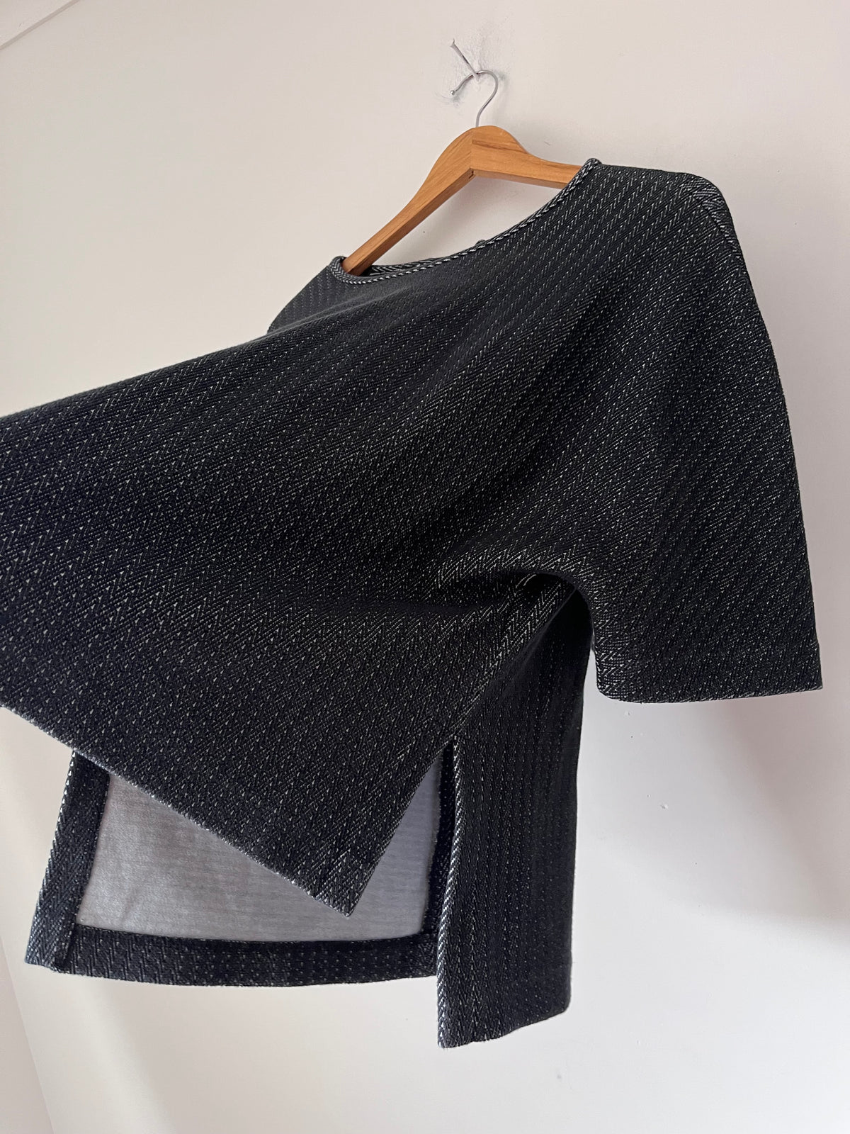 COUNTRY ROAD Herringbone Tie Back Top RRP approx. $150 (10-12)