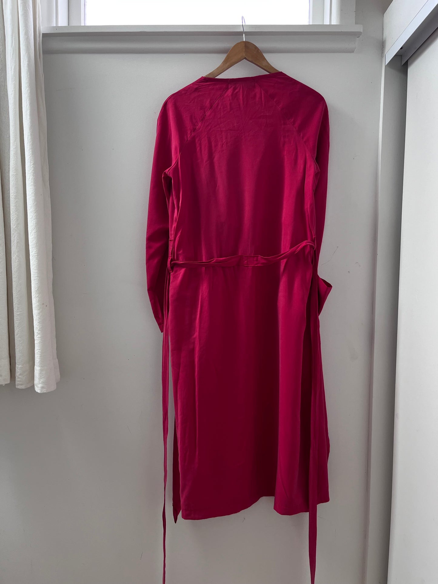 TAYLOR’S ROOM 100% Silk Long Drape Coat (10-12)