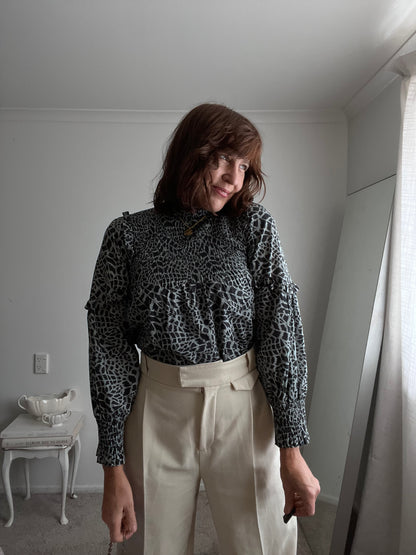 REMAIN top RRP$239 (8)