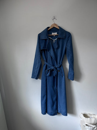 MAX denim trench RRP$199 (8-10)