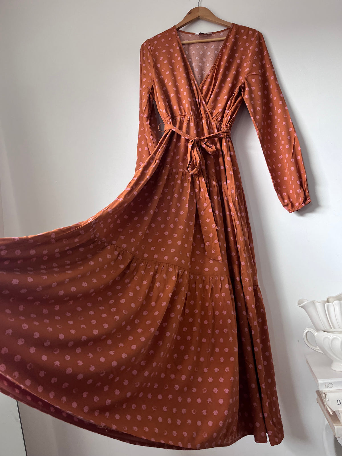 STELLA + GEMMA Carlysle Dress RRP approx. $189.99 (Size 10)