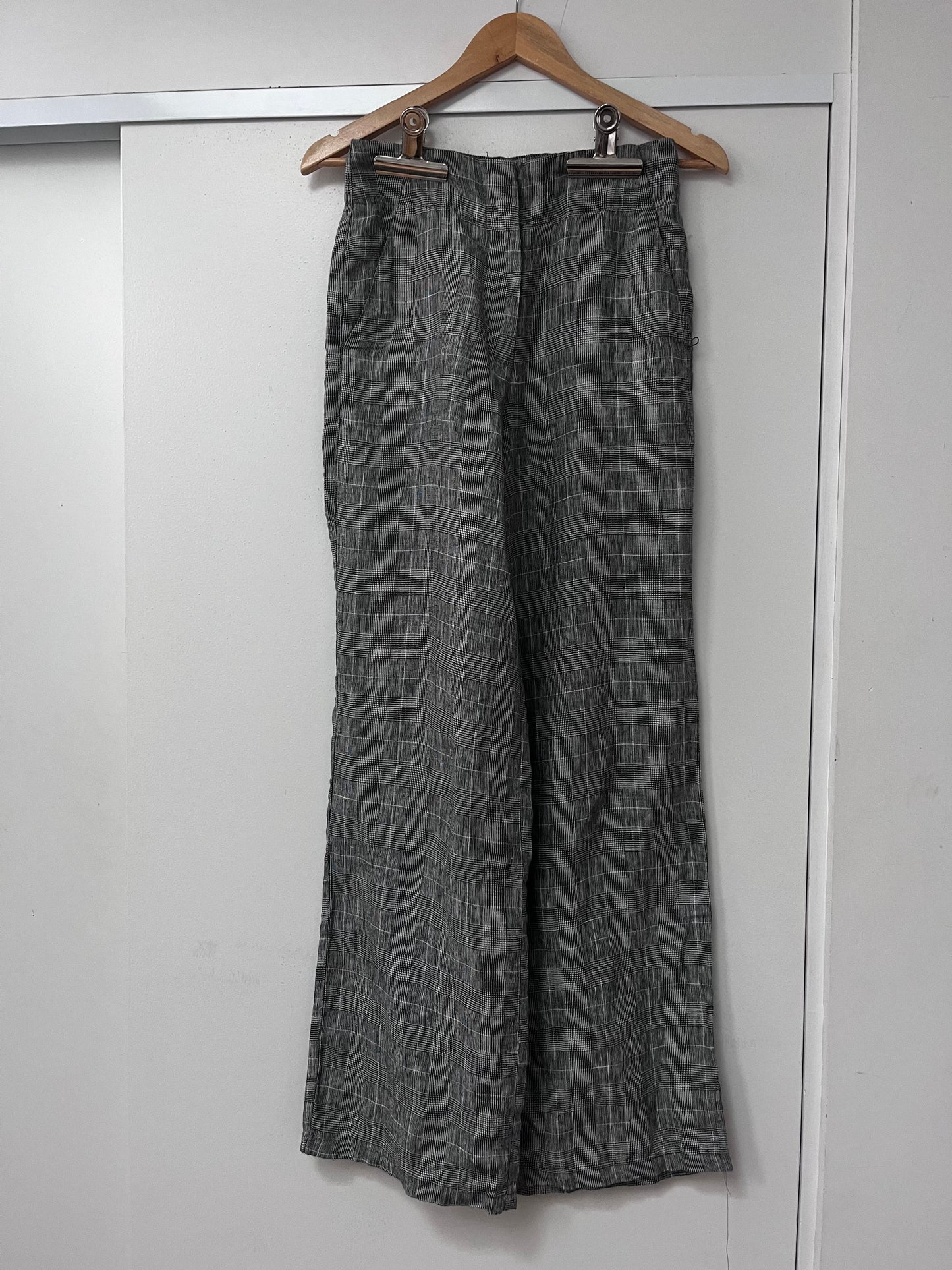MAX Wide Leg Pants RRP$119.99 (Size 6)