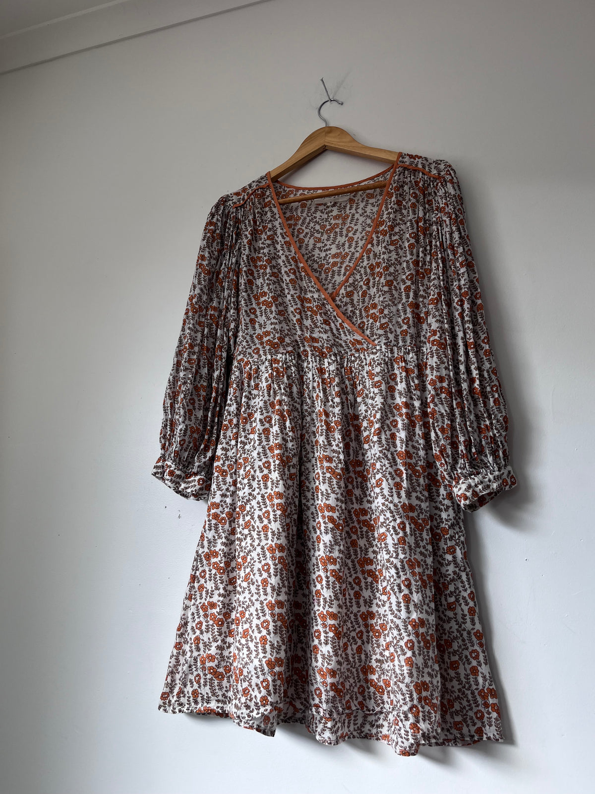 DAUGHTERS OF INDIA Binita Mini Dress RRP$179 (Size 8)