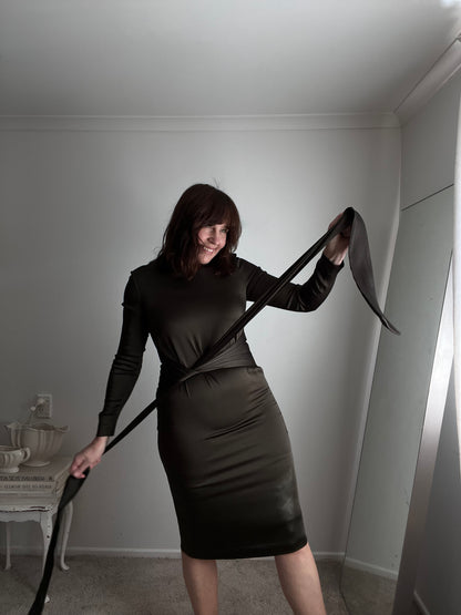 JULIETTE HOGAN Tie waist midi dress RRP$599 (8)