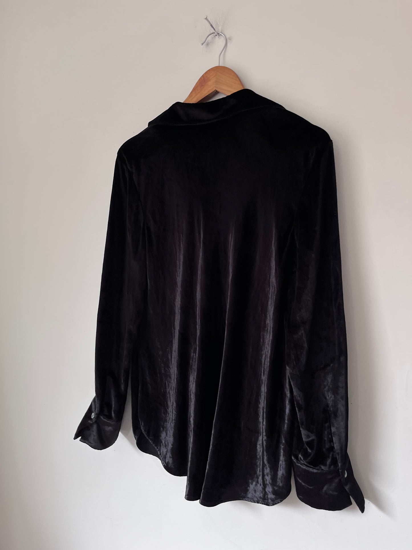 VINCE silk velvet shirt RRP$800 (8-12)