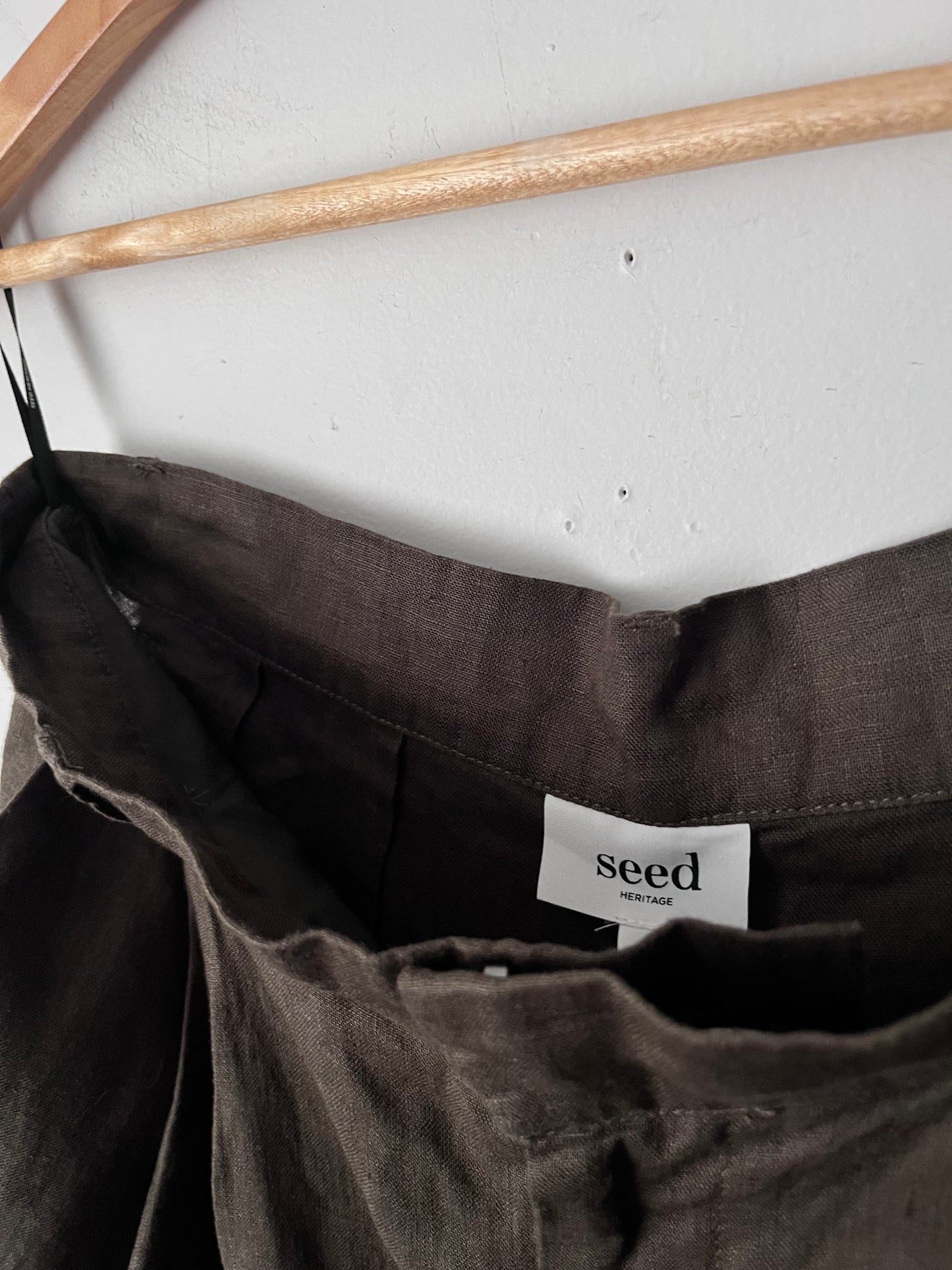 SEED Linen Pants RRP$179 (10-12)